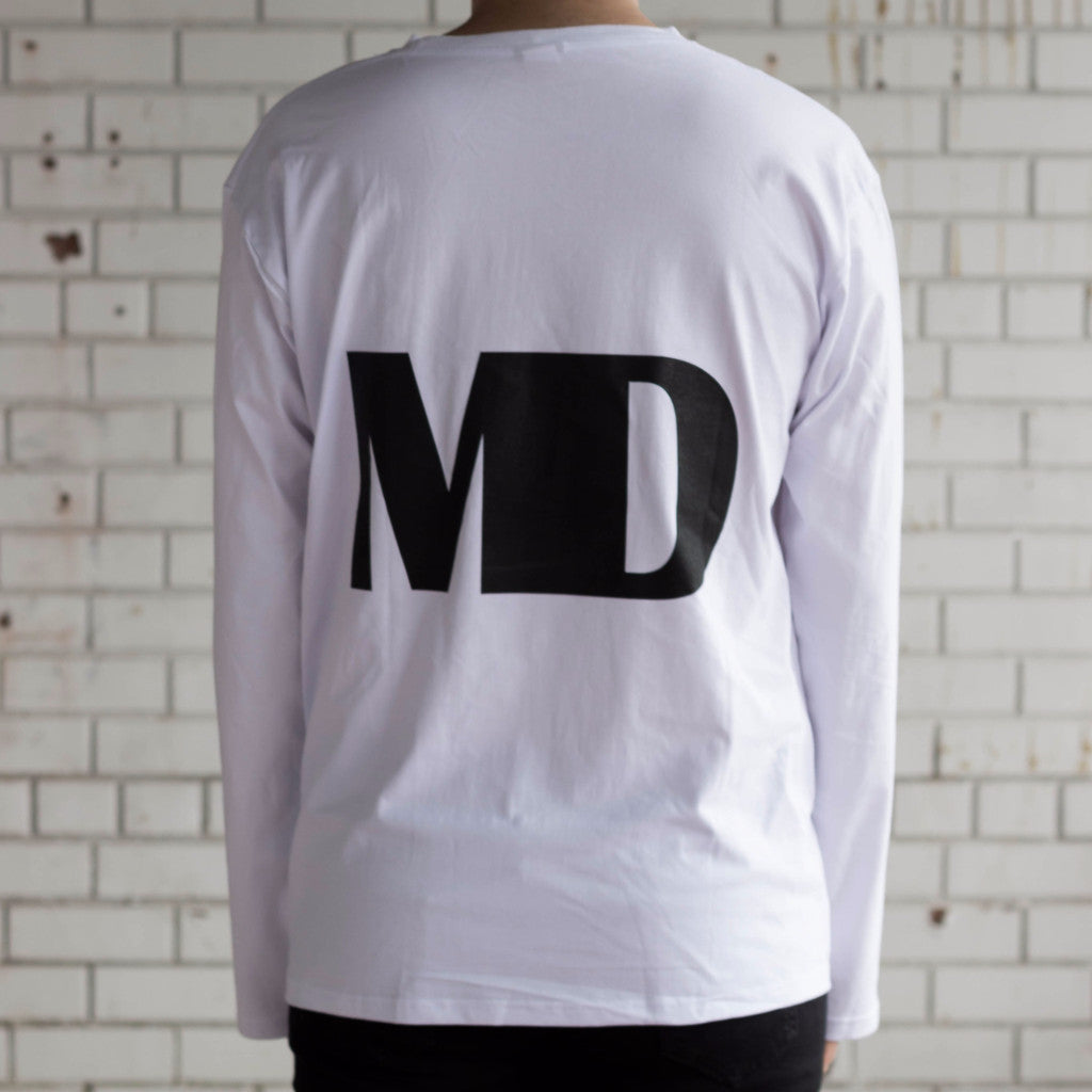 MD Oversized Extended Long Sleeve Tee (Snow)